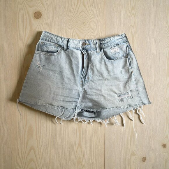 HARPER HERITAGE Light Wash Distressed Denim Shorts Size 27 NEW NWOT - Picture 1 of 5